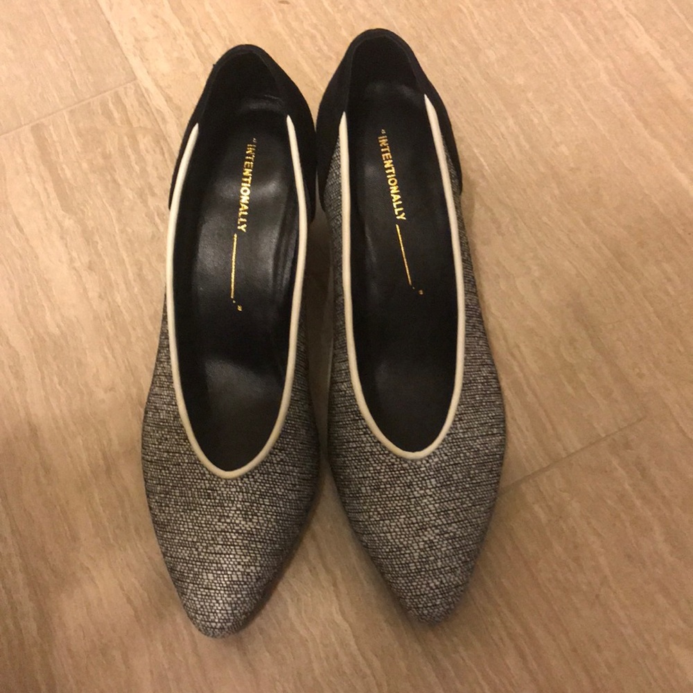 NWOT Anthropologie pumps